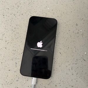 Apple iPhone 14 in Black Verizon